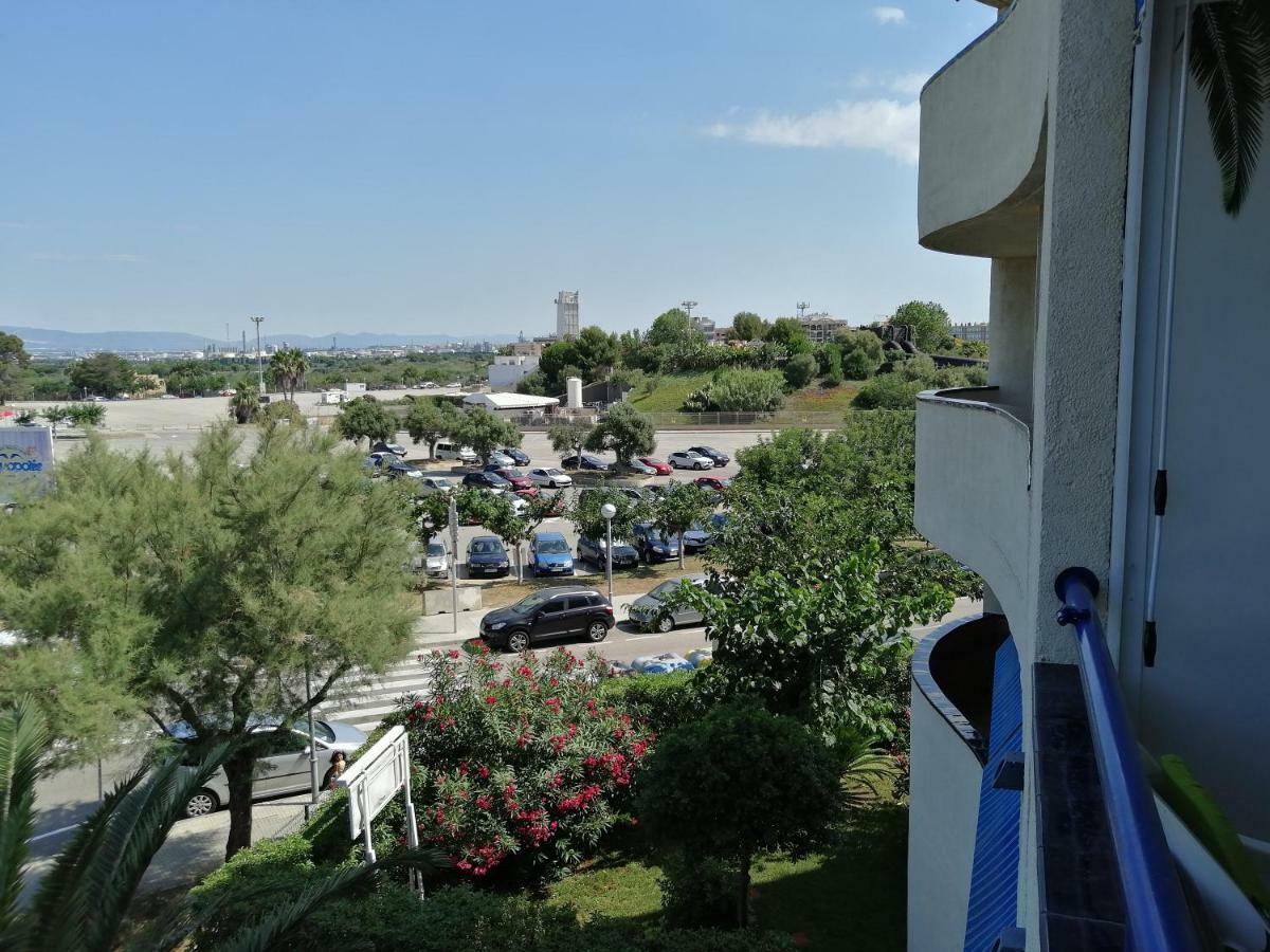 Port Aventura, Exclusivo Alojamiento La Pineda Luaran gambar