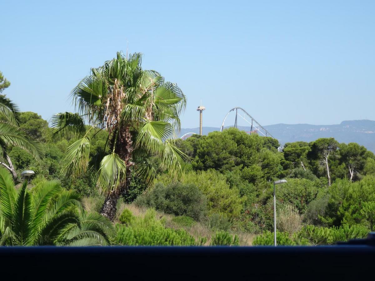 Port Aventura, Exclusivo Alojamiento La Pineda Luaran gambar